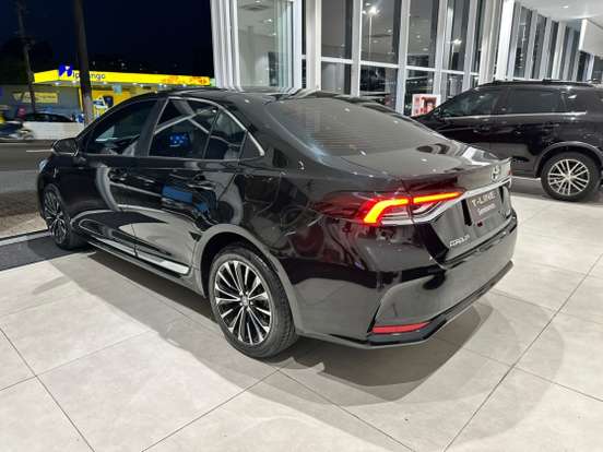 TOYOTA-COROLLA-2024