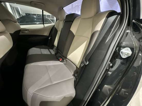 TOYOTA-COROLLA-2024