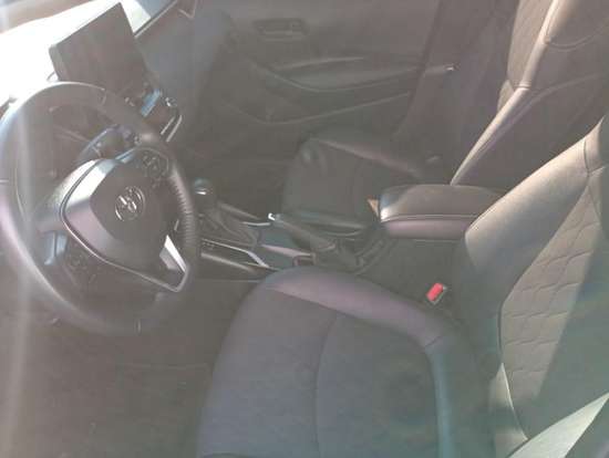 TOYOTA-COROLLA-2024