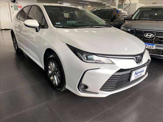 TOYOTA-COROLLA-2024