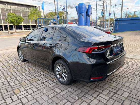 TOYOTA-COROLLA-2024