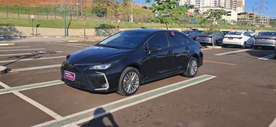 TOYOTA-COROLLA-2024