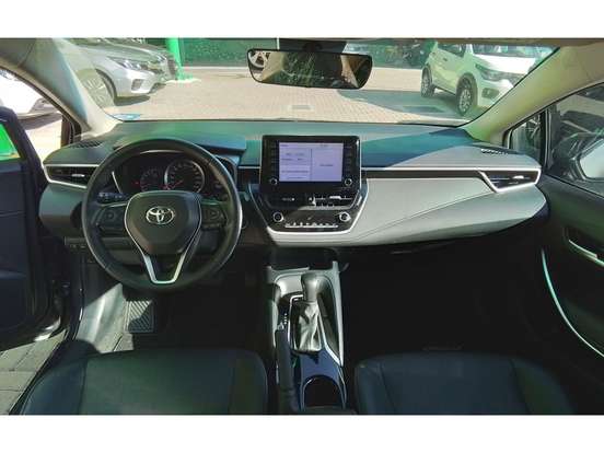 TOYOTA-COROLLA-2023