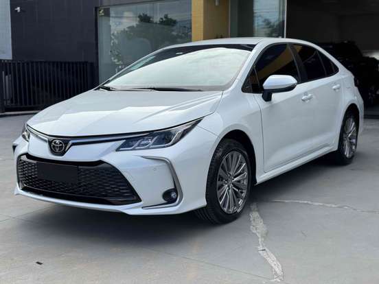 TOYOTA-COROLLA-2025