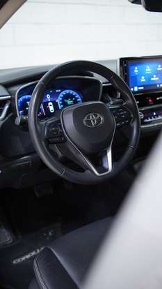 TOYOTA-COROLLA-2023