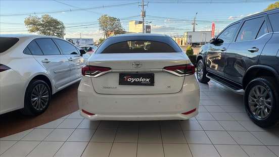TOYOTA-COROLLA-2024