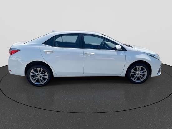 TOYOTA-COROLLA-2018