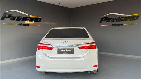 TOYOTA-COROLLA-2015