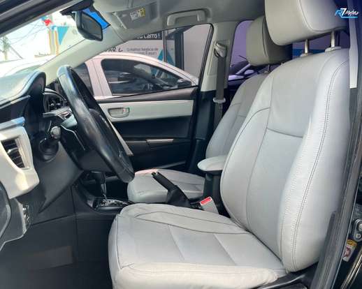 TOYOTA-COROLLA-2015