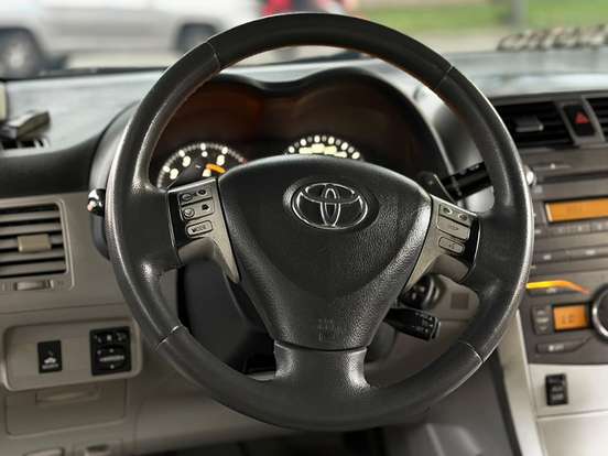 TOYOTA-COROLLA-2.0 XEI 16V FLEX 4P AUTOMÁTICO TOYOTA-COROLLA-2011