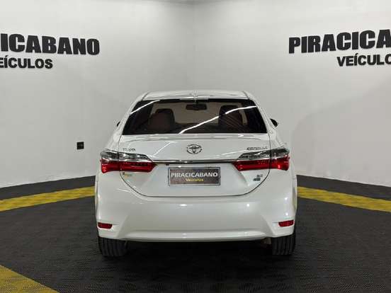 TOYOTA-COROLLA-2017