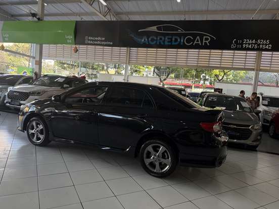 TOYOTA-COROLLA-2013