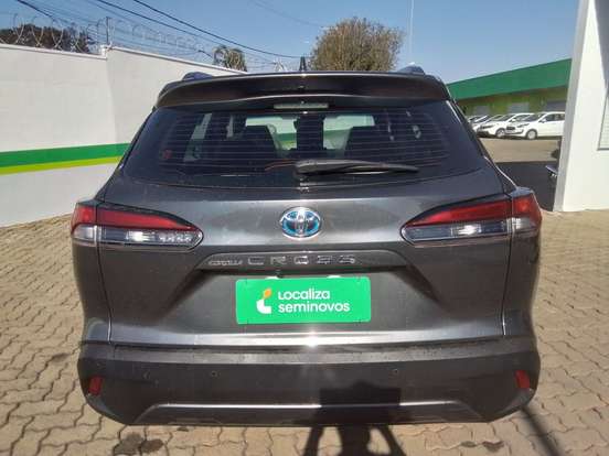 TOYOTA-COROLLA CROSS-2024
