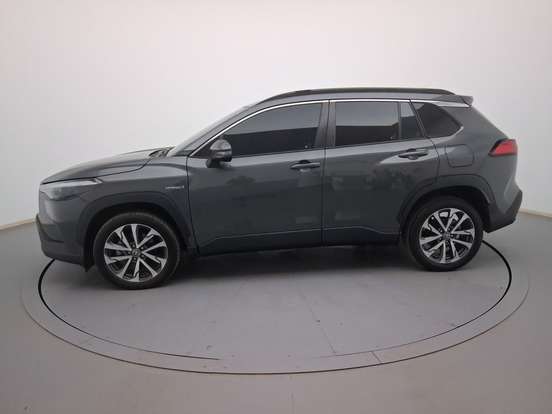 TOYOTA-COROLLA CROSS-2024