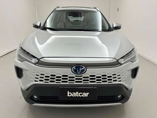 TOYOTA-COROLLA CROSS-2024