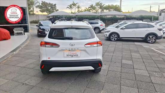 TOYOTA-COROLLA CROSS-2024