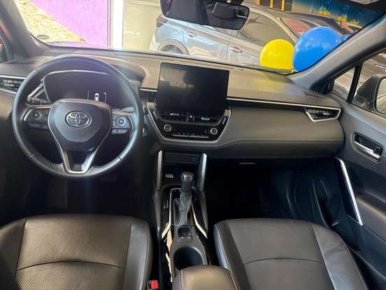 TOYOTA-COROLLA CROSS-2025