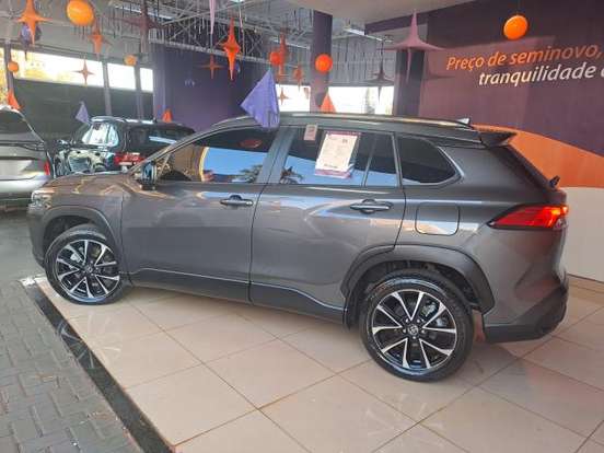 TOYOTA-COROLLA CROSS-2024
