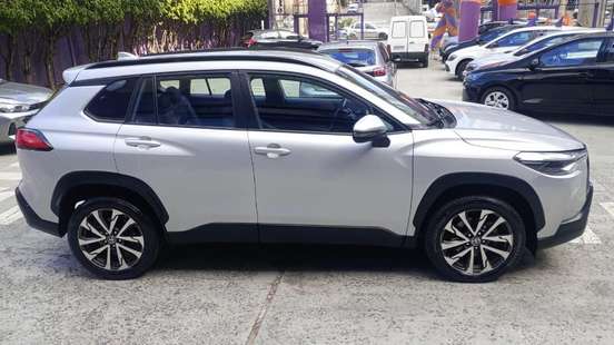 TOYOTA-COROLLA CROSS-2024