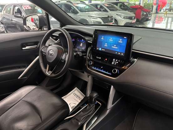 TOYOTA-COROLLA CROSS-2022