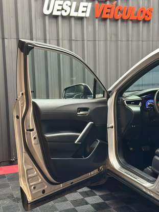 TOYOTA-COROLLA CROSS-2023
