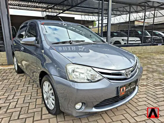 TOYOTA-ETIOS-1.5 XLS 16V FLEX 4P MANUAL TOYOTA-ETIOS-2015
