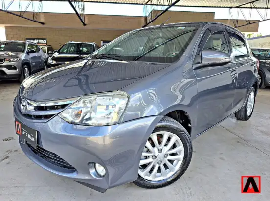 TOYOTA-ETIOS-2015