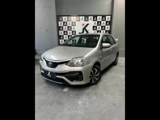 TOYOTA-ETIOS-1.5 XS 16V FLEX 4P AUTOMÁTICO TOYOTA-ETIOS-2017