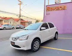 TOYOTA ETIOS 1.3 X 16V FLEX 4P AUTOMÁTICO TOYOTA ETIOS 1.3 X 16V FLEX 4P AUTOMÁTICO