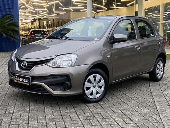 TOYOTA-ETIOS-1.3 X 16V FLEX 4P MANUAL TOYOTA-ETIOS-2017