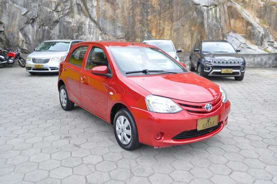 TOYOTA-ETIOS-2014