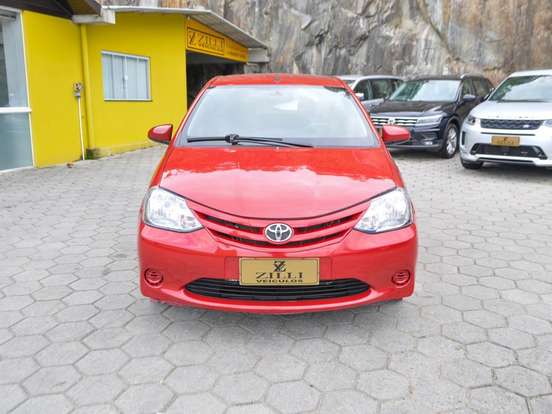 TOYOTA-ETIOS-1.3 X 16V FLEX 4P MANUAL TOYOTA-ETIOS-2014