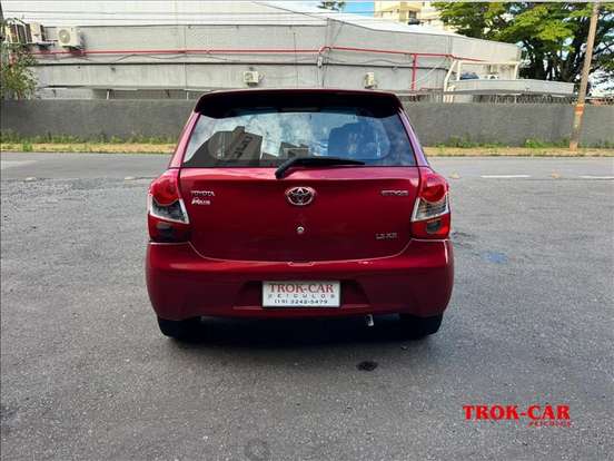 TOYOTA-ETIOS-1.3 XS 16V FLEX 4P MANUAL TOYOTA-ETIOS-2013