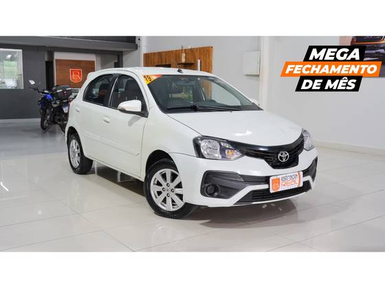 TOYOTA ETIOS 1.5 X PLUS 16V FLEX 4P AUTOMÁTICO