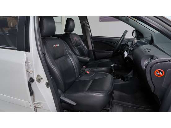 TOYOTA-ETIOS-1.5 X PLUS 16V FLEX 4P AUTOMÁTICO TOYOTA-ETIOS-2018