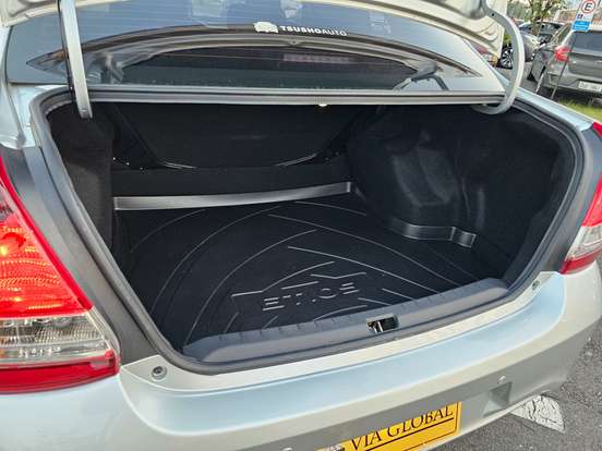 TOYOTA-ETIOS-2018