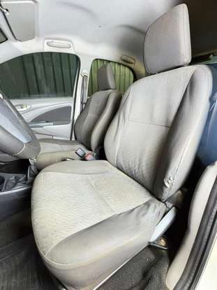 TOYOTA-ETIOS-2013