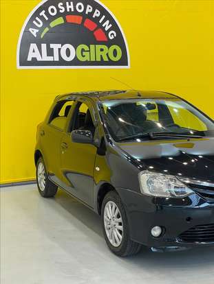 TOYOTA-ETIOS-2012