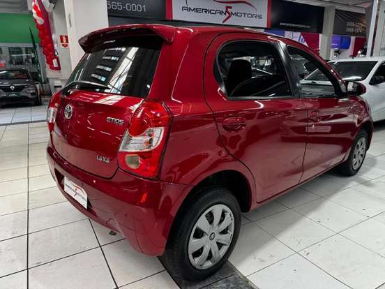 TOYOTA-ETIOS-1.5 XS 16V FLEX 4P AUTOMÁTICO TOYOTA-ETIOS-2016