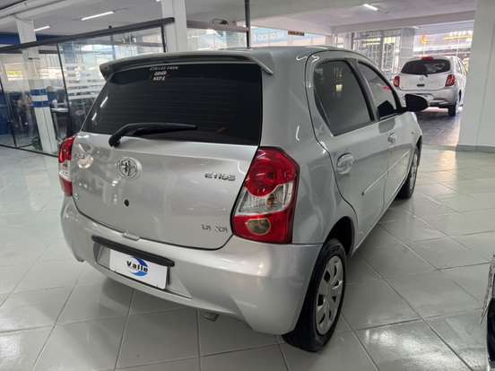 TOYOTA-ETIOS-1.5 XS 16V FLEX 4P MANUAL TOYOTA-ETIOS-2016