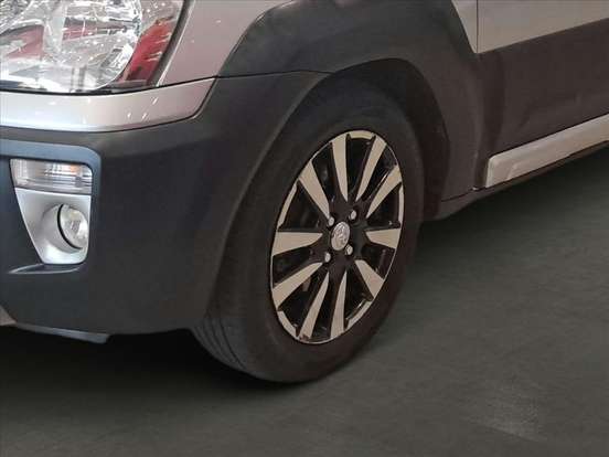 TOYOTA-ETIOS CROSS-1.5 16V FLEX 4P AUTOMÁTICO TOYOTA-ETIOS CROSS-2016