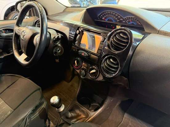 TOYOTA-ETIOS CROSS-1.5 16V FLEX 4P MANUAL TOYOTA-ETIOS CROSS-2014