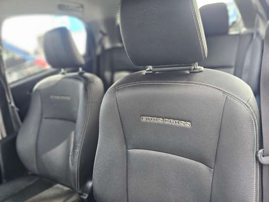 TOYOTA-ETIOS CROSS-2014