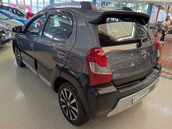TOYOTA-ETIOS CROSS-1.5 16V FLEX 4P MANUAL TOYOTA-ETIOS CROSS-2015