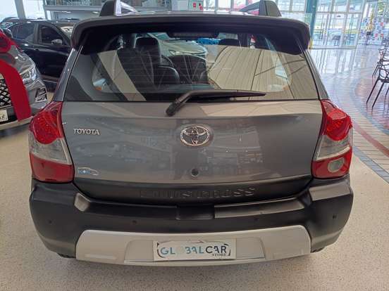 TOYOTA-ETIOS CROSS-1.5 16V FLEX 4P MANUAL TOYOTA-ETIOS CROSS-2015