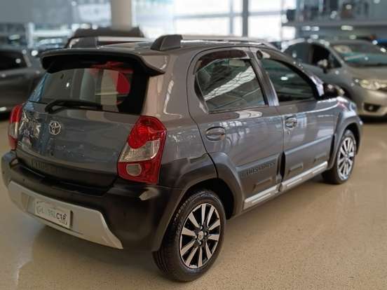 TOYOTA-ETIOS CROSS-1.5 16V FLEX 4P MANUAL TOYOTA-ETIOS CROSS-2015