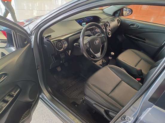 TOYOTA-ETIOS CROSS-1.5 16V FLEX 4P MANUAL TOYOTA-ETIOS CROSS-2015