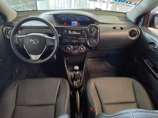 TOYOTA-ETIOS CROSS-1.5 16V FLEX 4P MANUAL TOYOTA-ETIOS CROSS-2015