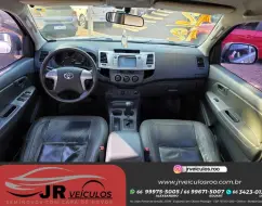 TOYOTA HILUX 2.7 SRV 4X4 CD 16V FLEX 4P AUTOMÁTICO TOYOTA HILUX 2.7 SRV 4X4 CD 16V FLEX 4P AUTOMÁTICO