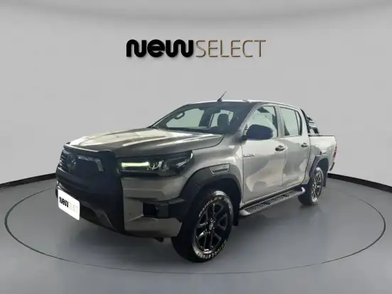 TOYOTA-HILUX-2023